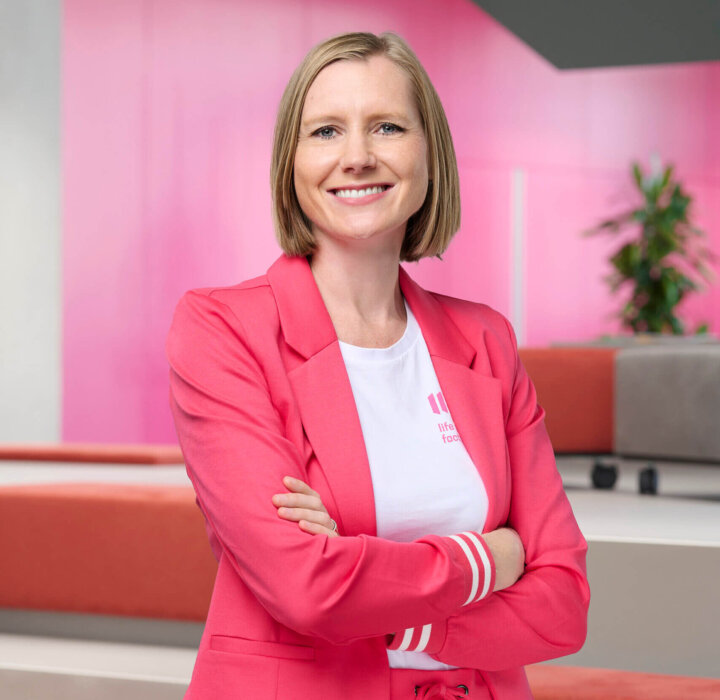 Portrait of Ellen Goel, Managing Director of Life Science Factory